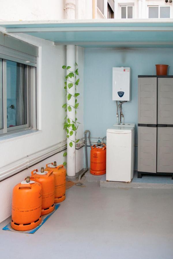 Apartamento Privado Proximo A Playa Y Ciencias Apartment Валенсия Екстериор снимка